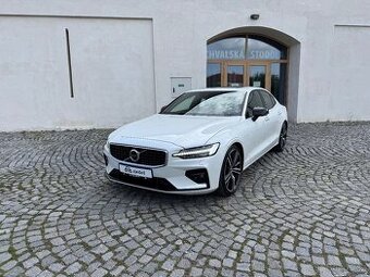 Volvo S60 T5/AUT/R-Design/ČR-1. maj./DPH/servis Volvo/97 tkm