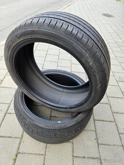 YOKOHAMA BLUEARTH GT 245/40 R19 Letní