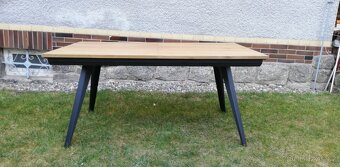 Rozkládací jídelní stůl - City 190 cm
