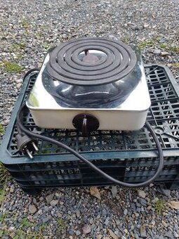 RETRO krásný jednoplotýnkový elektrický vařič ETA typ 032A