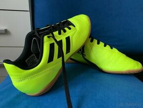 Adidas boty original Nove