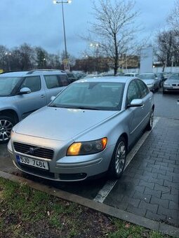 Volvo s40