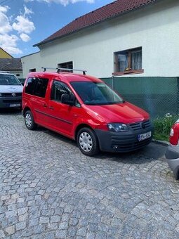 Volkswagen caddy life 2009 edice sound.