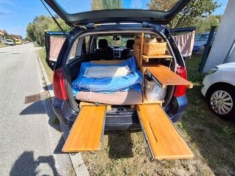 Obytná vestavba, dřevo, Peugeot 307 Combi