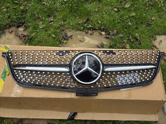 Nová diamantová maska Mercedes ML / GLE (W166)