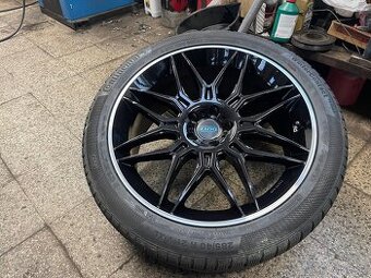 Alu kola 5x112 r21 plus gumy zimni