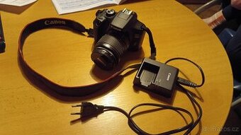 Canon EOS 1300D + obj. 18-55mm