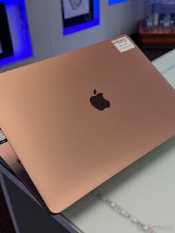 MacBook Air 13” 2020 - M1 - 256GB - 95% BATERIE - 6M ZÁRUKA