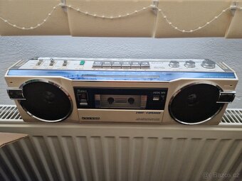 Radiomagnetofon SANYO M7700K 80tá léta