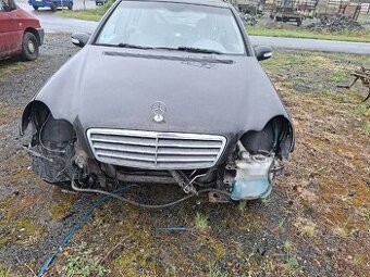 Prodám veškeré náhradní díly