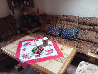 rustikální masivní sedačku 1+2+3, nově potaženo