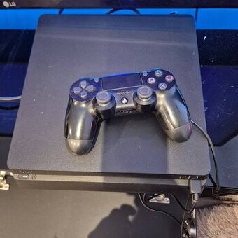 Ps4 slim