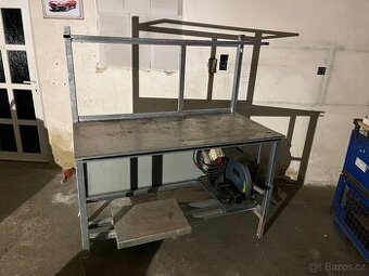 Ocelový stůl/ponk