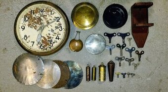 Hodiny, závaží, kyvadla, klíčky atp