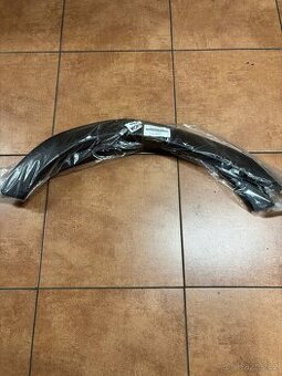 Lem blatníku FEL zadní