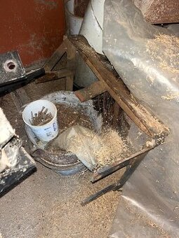 Držák zavazi na Crystala