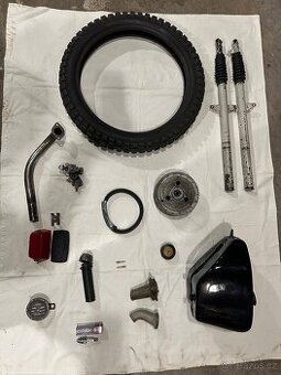 Prodám díly na pionýra