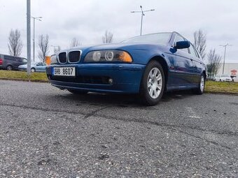 BMW E39 Touring v celku na díly