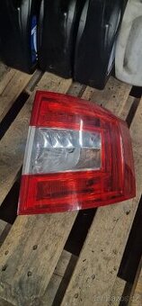 Zadní P světlo octavia 3 combi 5E9945096A