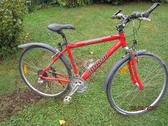 Trekové kolo Author Stratos