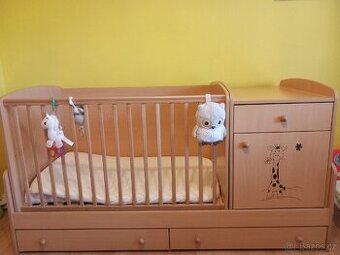 Dětská postýlka MIA Faktum 7 kombi s matrací.