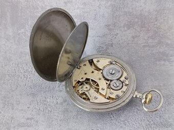 Staré kapesní hodinky JUNGHANS - erotický motiv