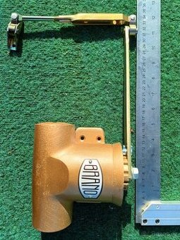 Dveřní zavírač BRANO R12A/13 – kompletní a funkční