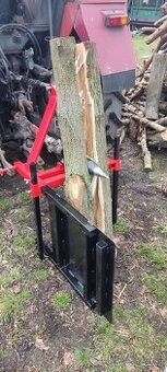 Kuželový štípač za traktor