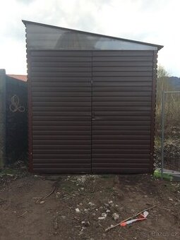 Železnou, robustní garáž, bez pozemku