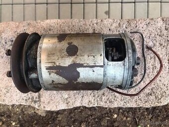 Prodám vzácne dynamo SCINTILLA Swiss made 80 w 1 1/2