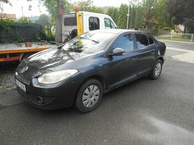 renault fluence 1,6 benzin rok 2011 najezd 1378tis km
