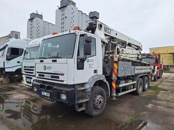 IVECO EUROTRAKKER 260E38 6X4 + CIFA 32