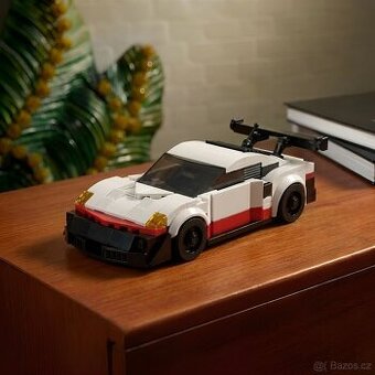 LEGO MOC Porsche 911 GT3 RSR