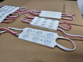 LED moduly s lepící páskou, různé modely