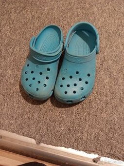 Crocs 33/34