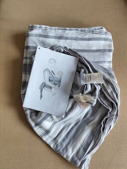 🔹 Nosicí šátek Lupilu – šátek na nošení miminka