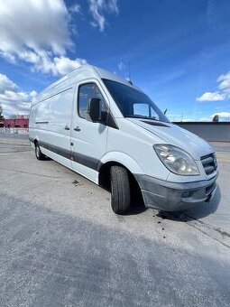 Mercedes Benz Sprinter W906