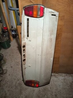 Zadní čelo Škoda 120