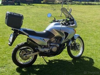 Honda transalp XL650-V