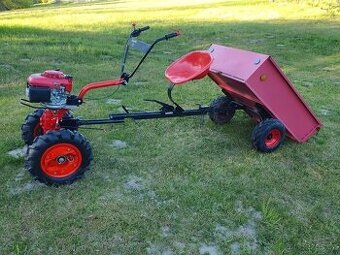 Prodám krásný český malotraktor Vari Honda