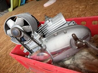 Motor ČZ 175/502