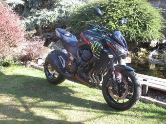 Kawasaki Z800, r.v.2016, najeto 13 500 km, koupeno v ČR