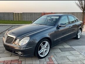 Mercedes w211 2008