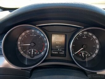 Škoda superb 2.0 tdi, 2014, automat - 1