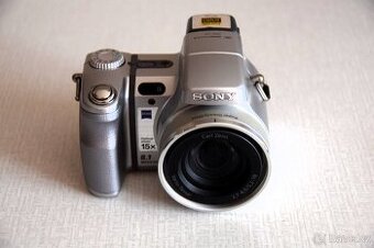 SONY DSC- H7 - plně funkční- Optika Karl Zeiss