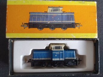 Vláčky TT Lokomotiva T334 + krabička