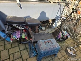Koloběžka elektrická chopper