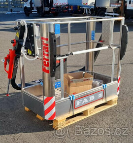 Pracovní koš pro hydraulické ruky
