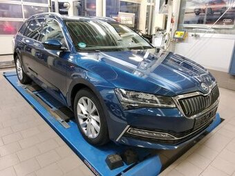 SKODA SUPERB iV plug in hybrid 160kw 2022