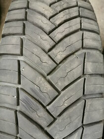 205/75/16C Michelin, Vredestein